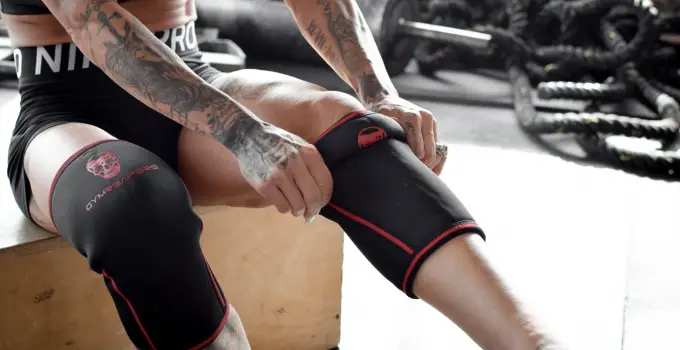 What are the benefits of powerlift knee stabilizer pads